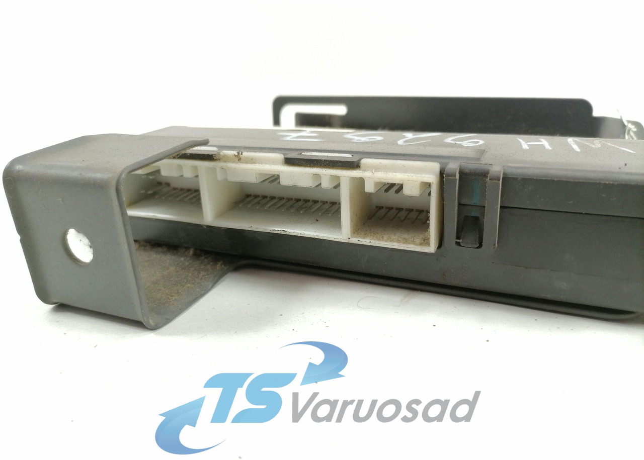 Scania Ecu, LAS 1728357 - Bloc de gestion pour Camion: photos 2 Scania Ecu, LAS 1728357 - Bloc de gestion pour Camion: photos 2