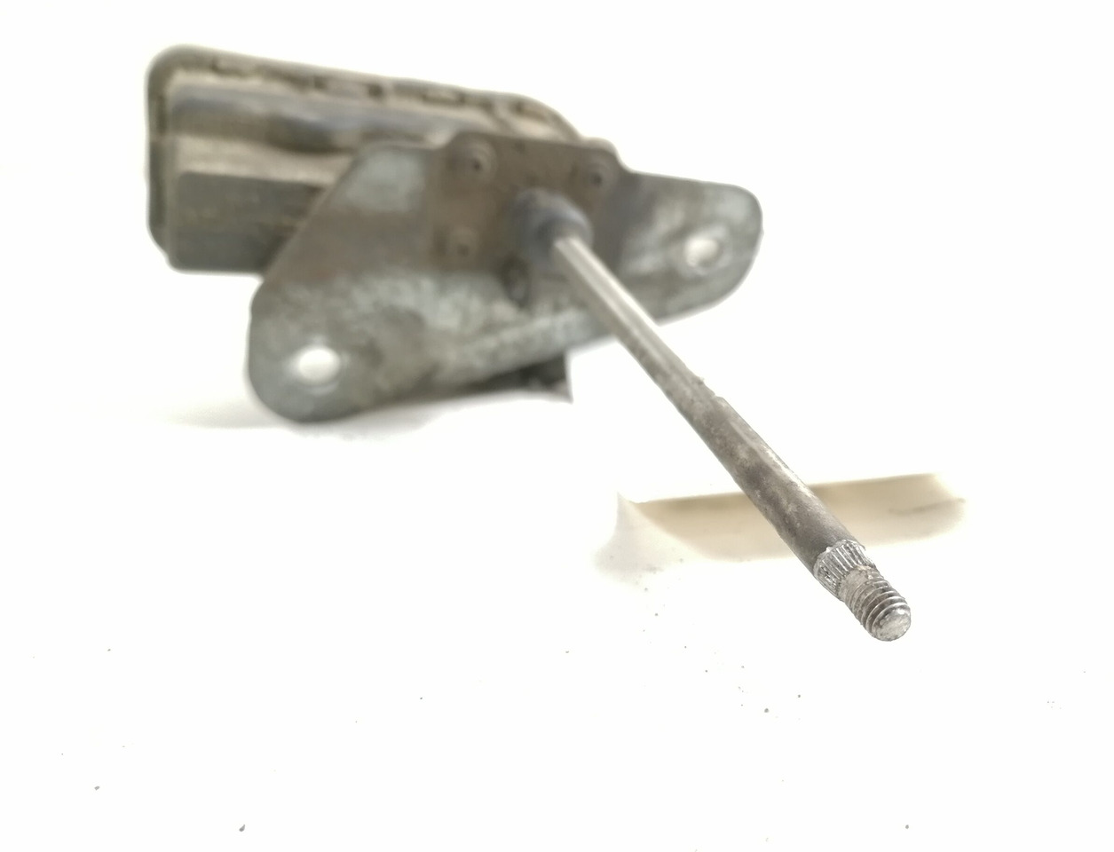Scania Esitule kojamehe mootor 1476983 - Essuie-glace pour Camion: photos 3 Scania Esitule kojamehe mootor 1476983 - Essuie-glace pour Camion: photos 3