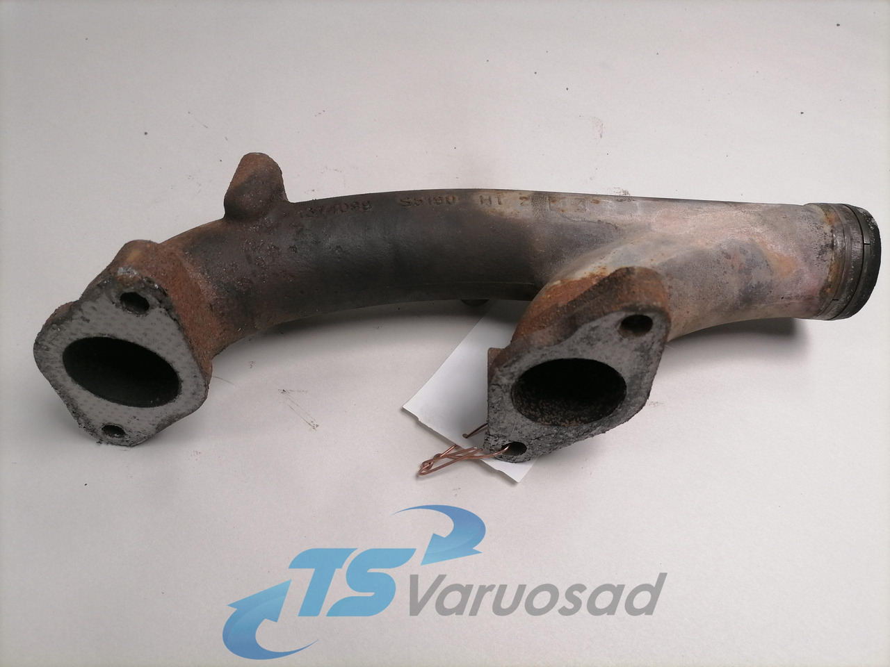 Scania Exhaust mainfold 1374099 - Collecteur d'échappement pour Camion: photos 2 Scania Exhaust mainfold 1374099 - Collecteur d'échappement pour Camion: photos 2