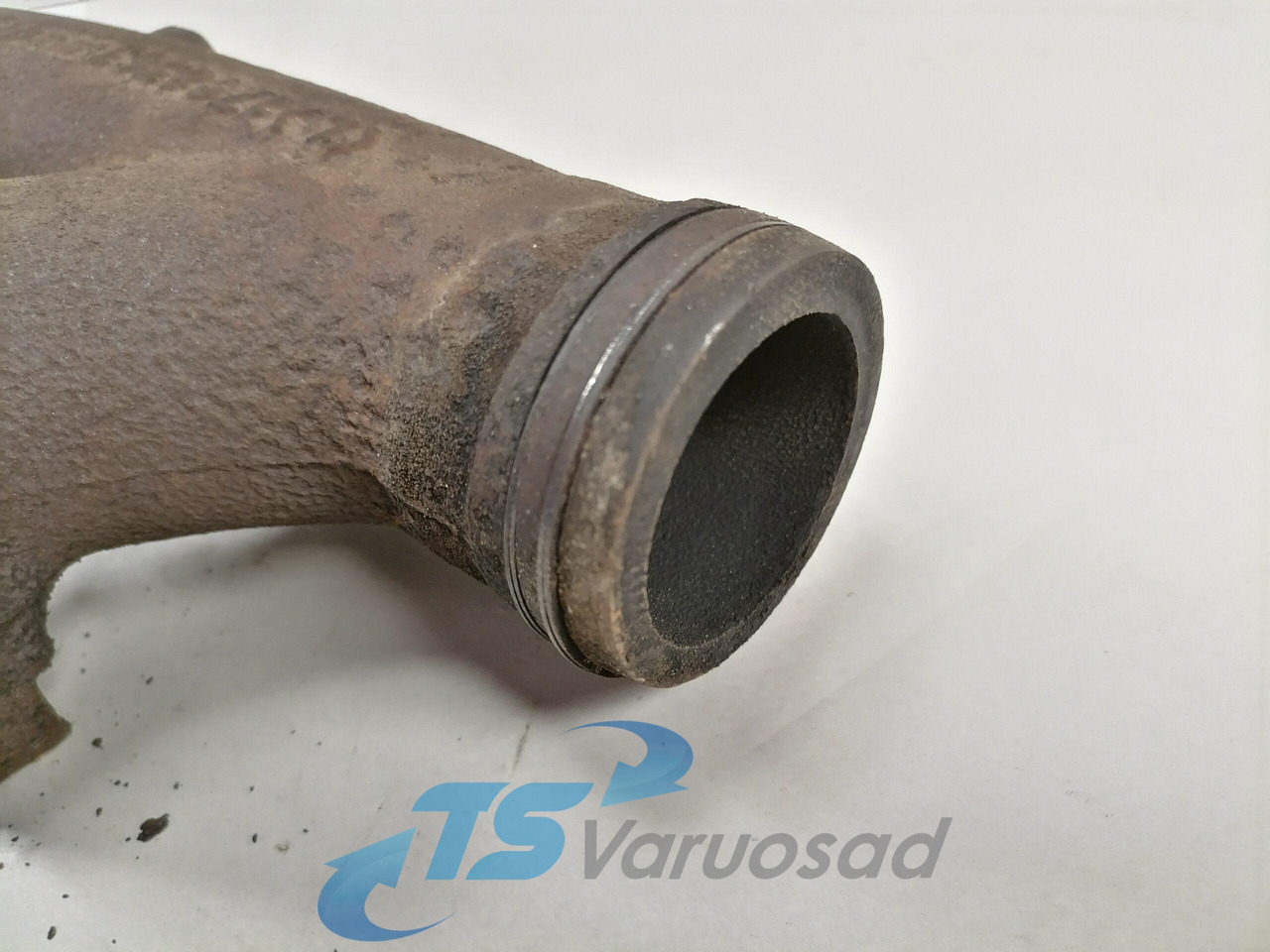 Scania Exhaust mainfold 1798363 - Collecteur d'échappement pour Camion: photos 2 Scania Exhaust mainfold 1798363 - Collecteur d'échappement pour Camion: photos 2
