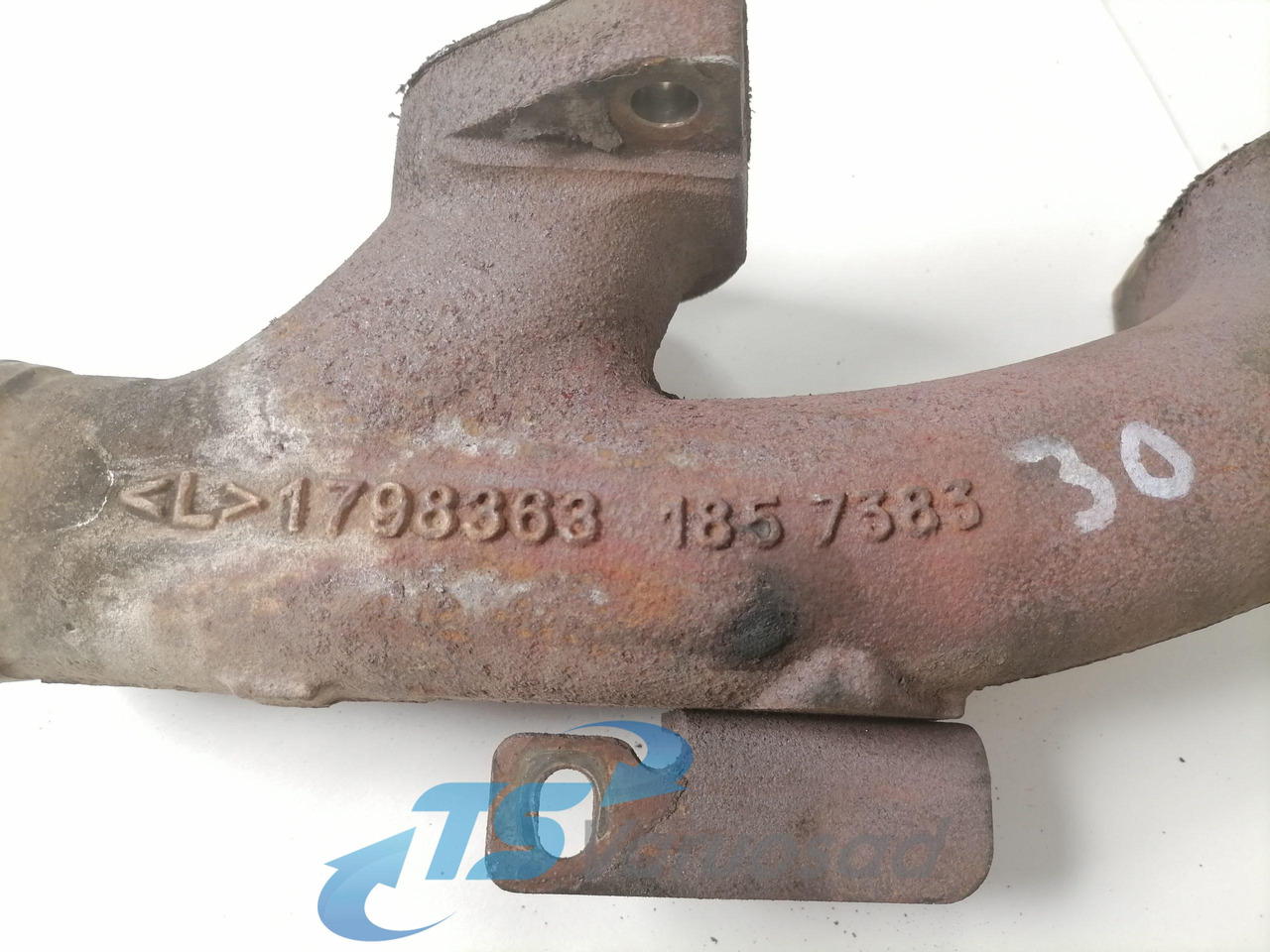 Scania Exhaust mainfold 1798363 - Collecteur d'échappement pour Camion: photos 5 Scania Exhaust mainfold 1798363 - Collecteur d'échappement pour Camion: photos 5