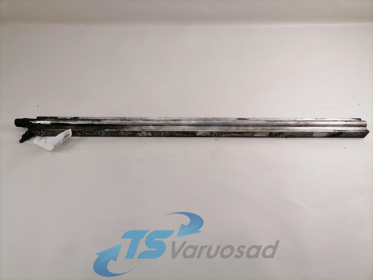 Scania Fuel rail, PDE 1518986 - Système de carburant pour Camion: photos 1 Scania Fuel rail, PDE 1518986 - Système de carburant pour Camion: photos 1