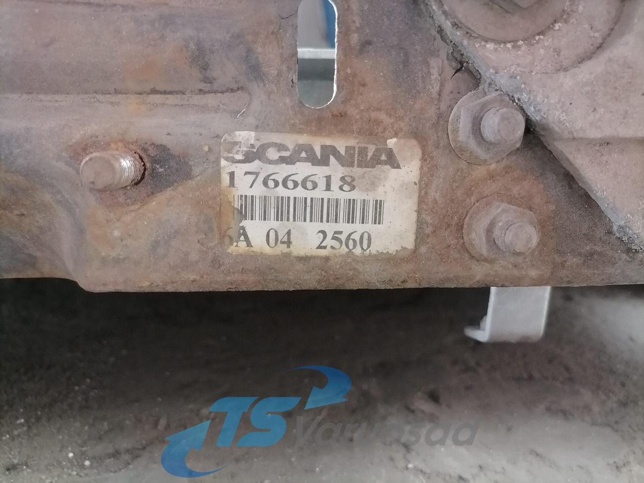 Scania Intercooler radiator 1817893 - Intercooler pour Camion: photos 3 Scania Intercooler radiator 1817893 - Intercooler pour Camion: photos 3