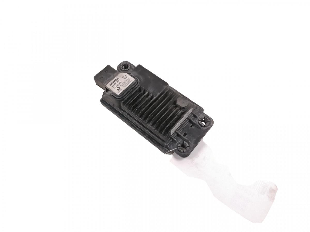 Scania Juhtplokk, püsikiirus 2718255 - Bloc de gestion pour Camion: photos 1 Scania Juhtplokk, püsikiirus 2718255 - Bloc de gestion pour Camion: photos 1