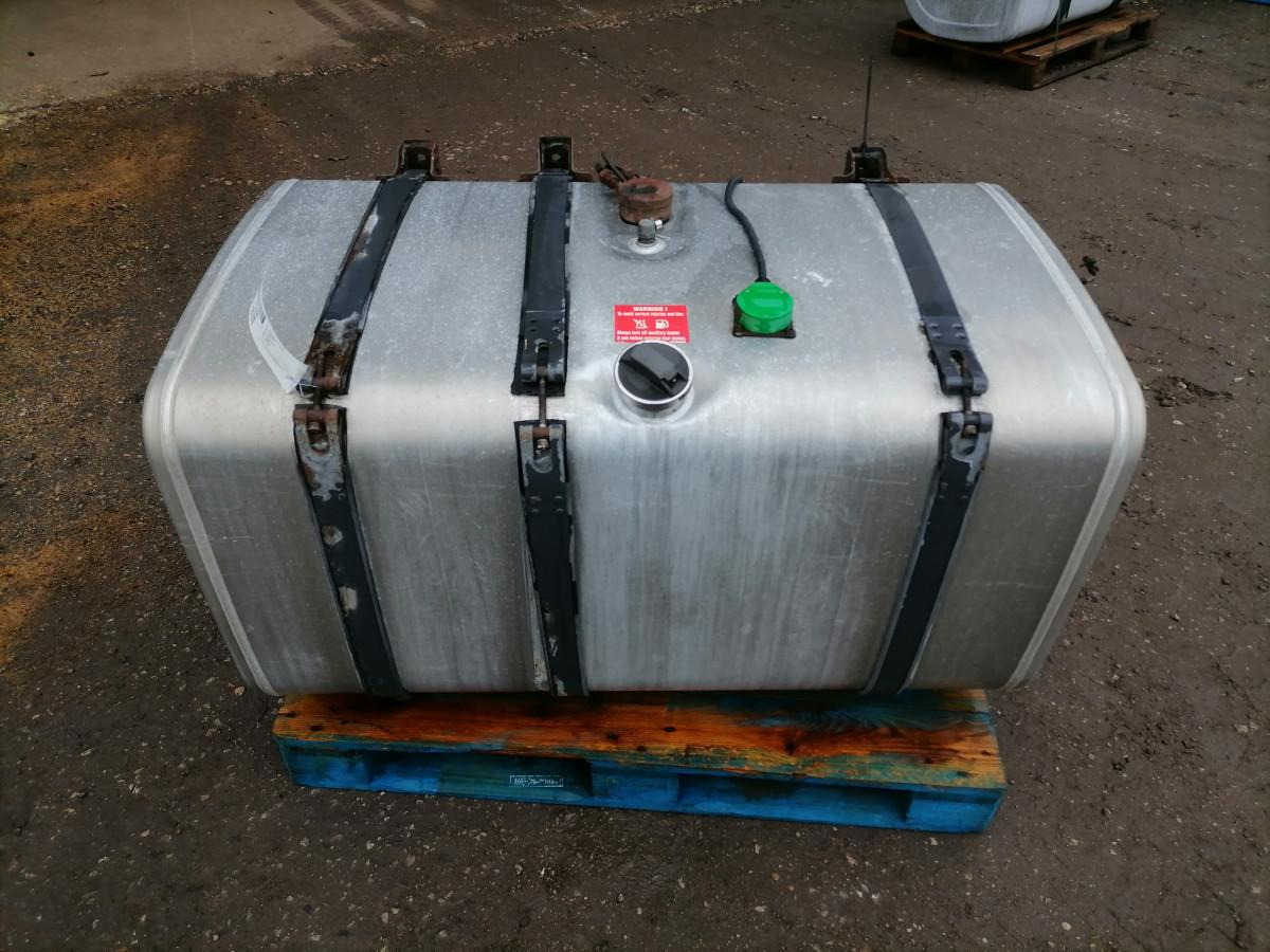 Scania Kütusepaak 500L 1517307 - Réservoir de carburant pour Camion: photos 3 Scania Kütusepaak 500L 1517307 - Réservoir de carburant pour Camion: photos 3