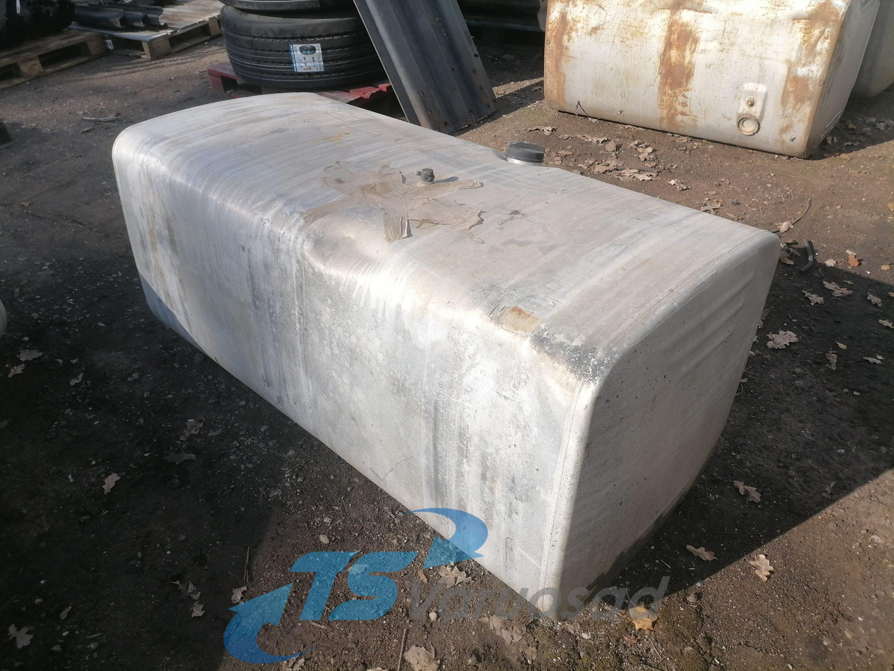 Scania Kütusepaak 600L 1423690 - Réservoir de carburant pour Camion: photos 4 Scania Kütusepaak 600L 1423690 - Réservoir de carburant pour Camion: photos 4