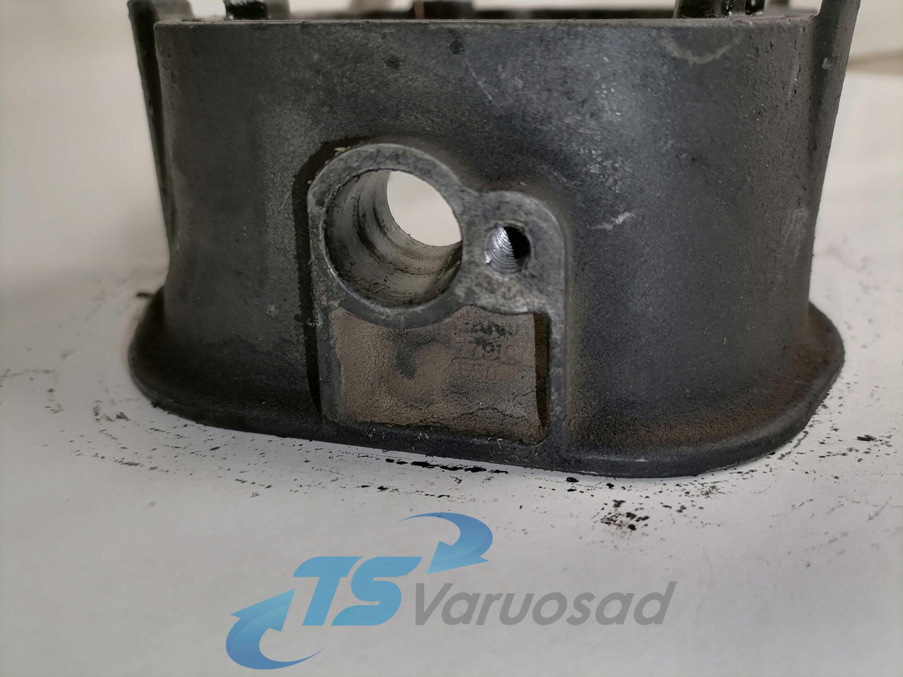 Scania Ladder frame 1779107 - Culasse pour Camion: photos 3 Scania Ladder frame 1779107 - Culasse pour Camion: photos 3