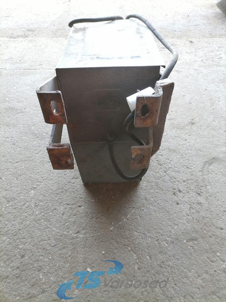 Scania Liivakast S90 - Pièce universelle pour Camion: photos 4 Scania Liivakast S90 - Pièce universelle pour Camion: photos 4