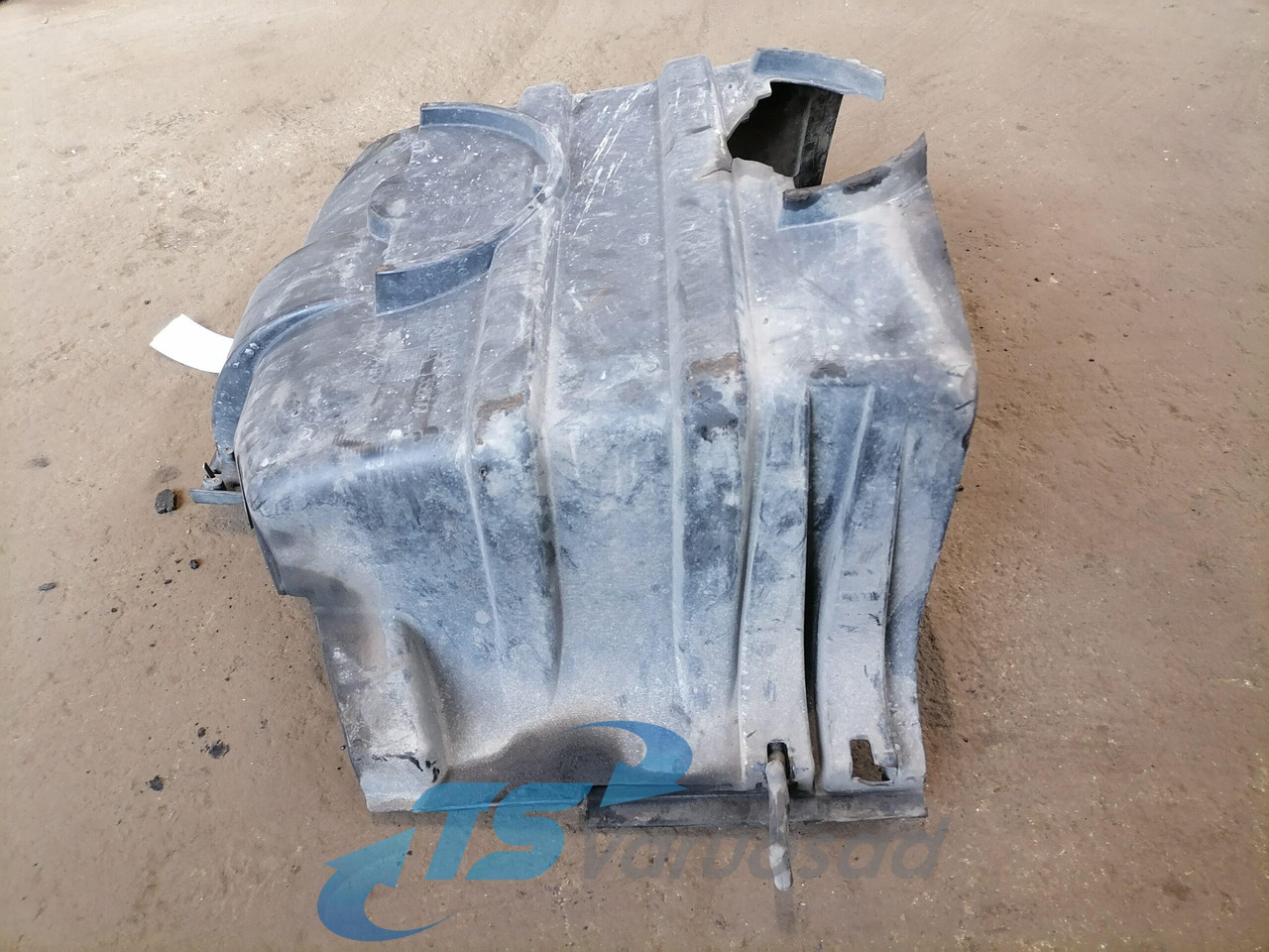 Scania Mootori põhjakaitse 1358677 - Pièce universelle pour Camion: photos 3 Scania Mootori põhjakaitse 1358677 - Pièce universelle pour Camion: photos 3