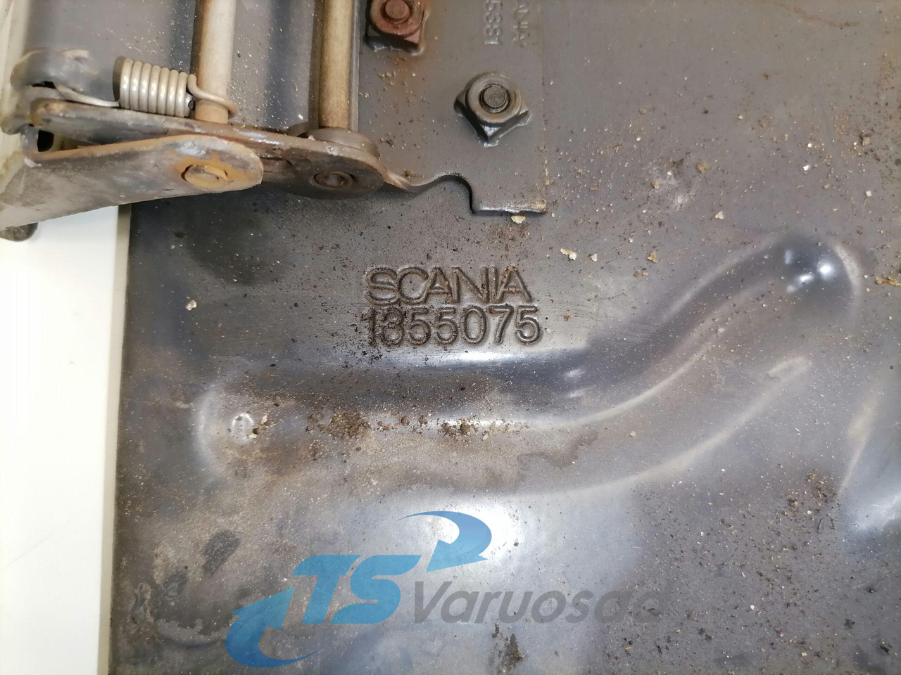 Scania Mudguard bracket 1355075 - Pièce universelle pour Camion: photos 4 Scania Mudguard bracket 1355075 - Pièce universelle pour Camion: photos 4