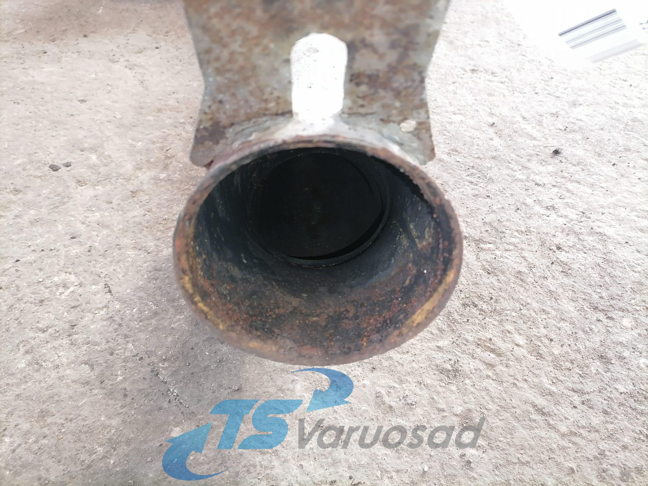 Scania Muffler 68720 - Silencieux pour Camion: photos 4 Scania Muffler 68720 - Silencieux pour Camion: photos 4