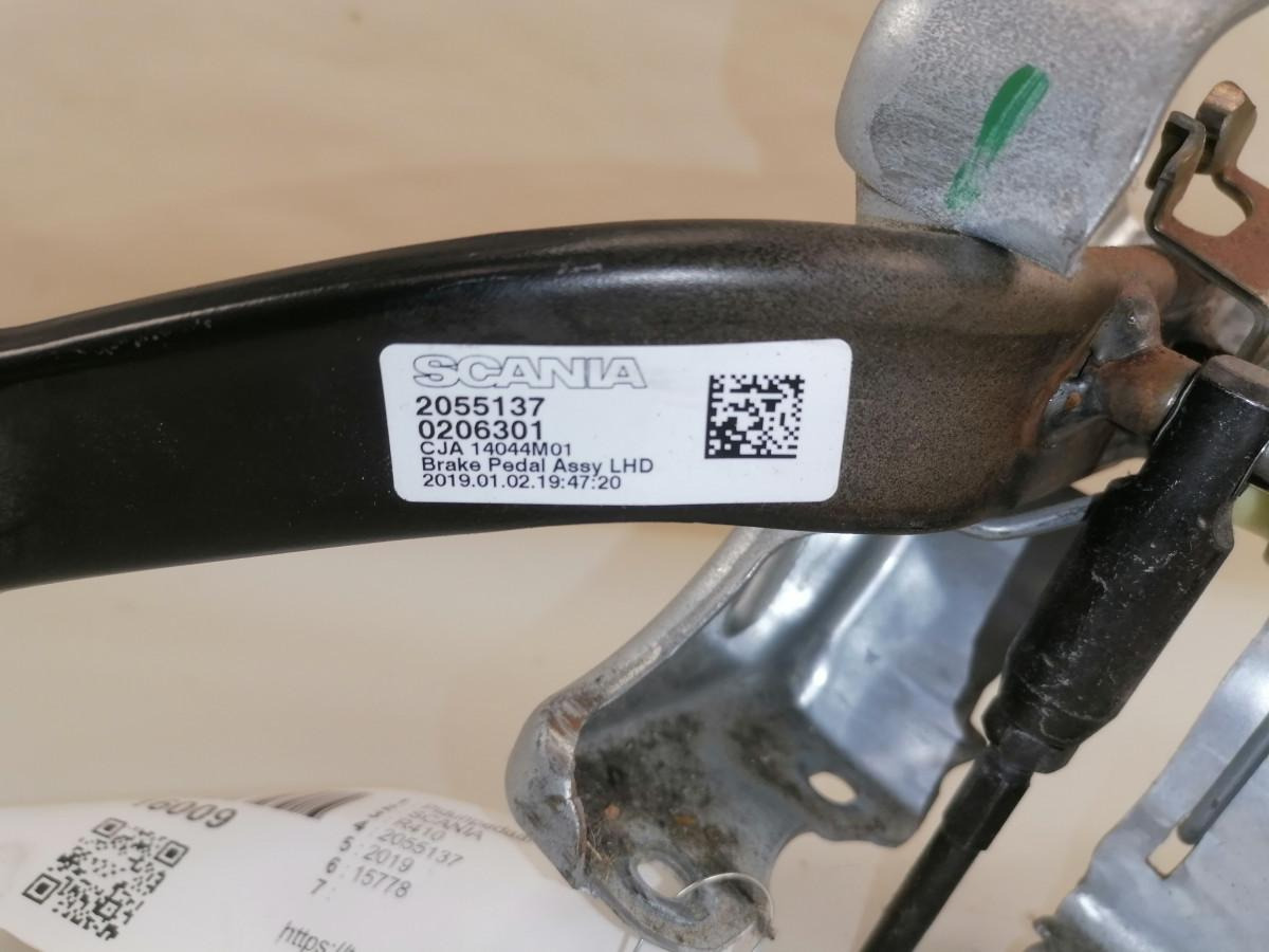 Scania Piduripedaal 2055137 - Système de carburant pour Camion: photos 4 Scania Piduripedaal 2055137 - Système de carburant pour Camion: photos 4
