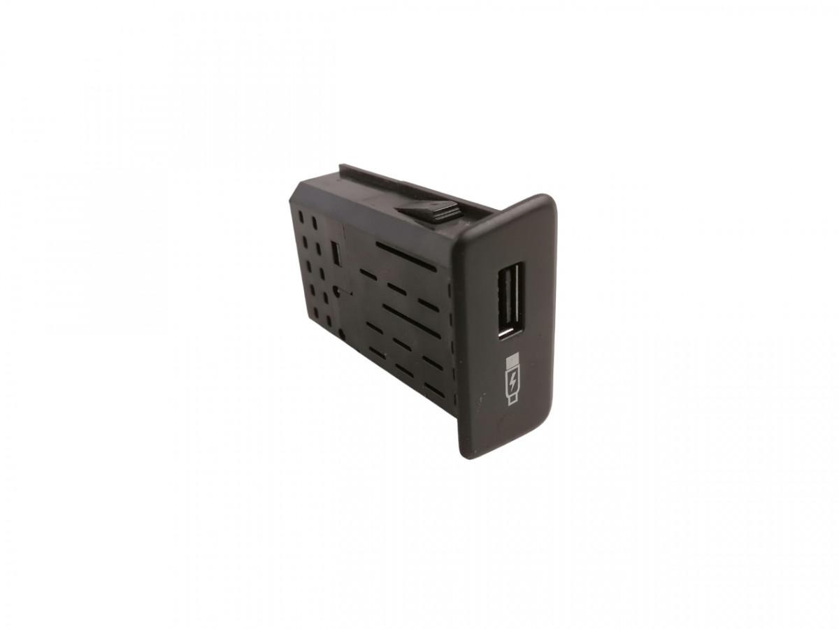 Scania USB pistiku paneel 2554704 - Système électrique pour Camion: photos 1 Scania USB pistiku paneel 2554704 - Système électrique pour Camion: photos 1