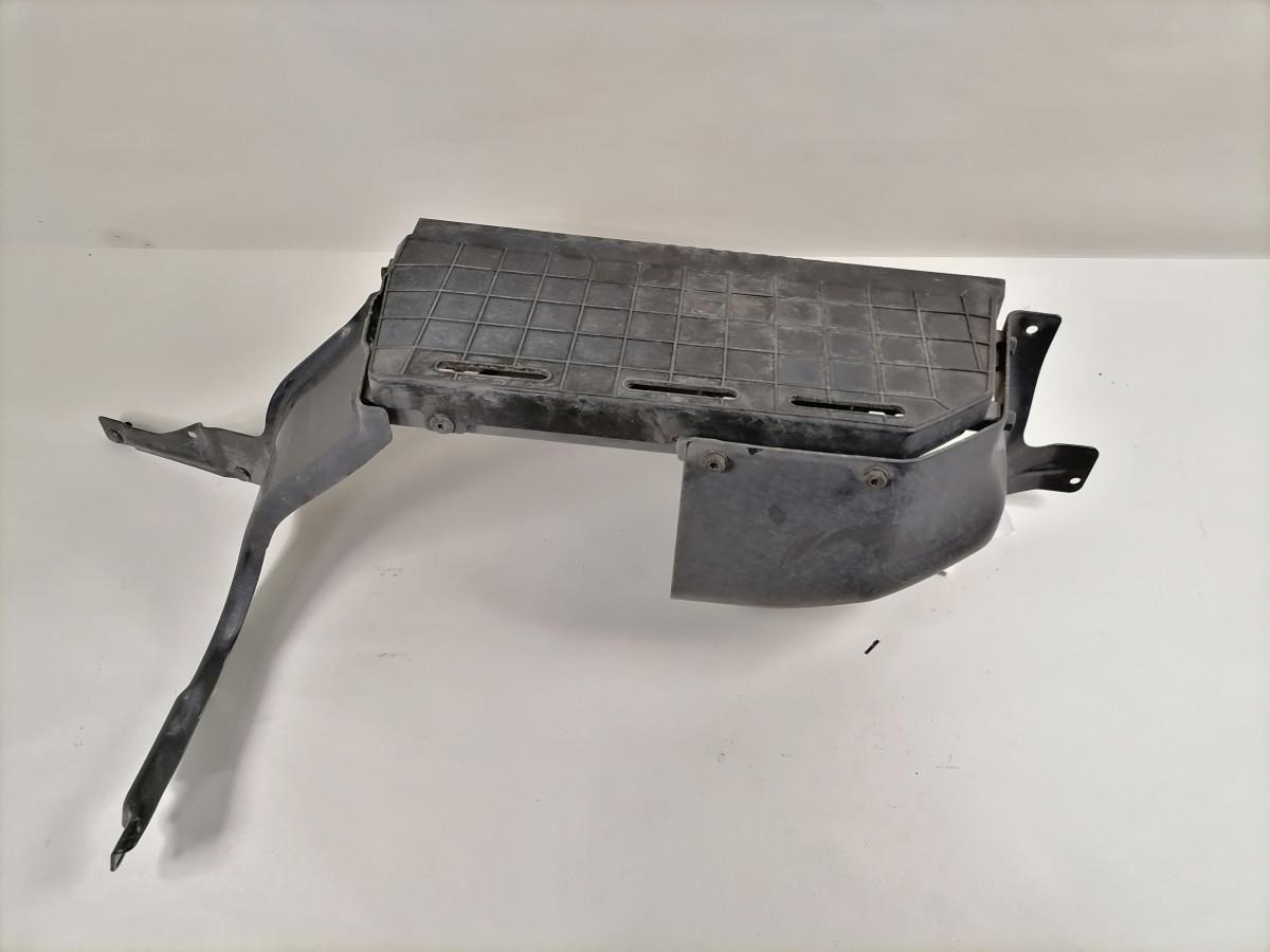 Scania Ülemine astmelaud, parem 2418455 - Marchepied pour Camion: photos 3 Scania Ülemine astmelaud, parem 2418455 - Marchepied pour Camion: photos 3