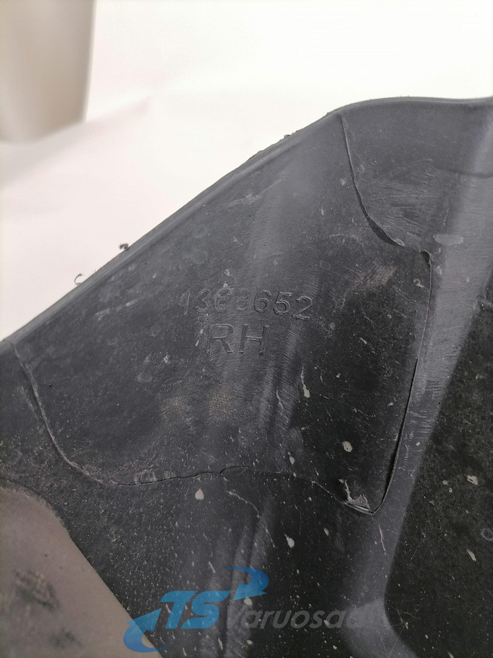 Scania cover 1368652 - Aérodynamique/ Spoilers pour Camion: photos 2 Scania cover 1368652 - Aérodynamique/ Spoilers pour Camion: photos 2