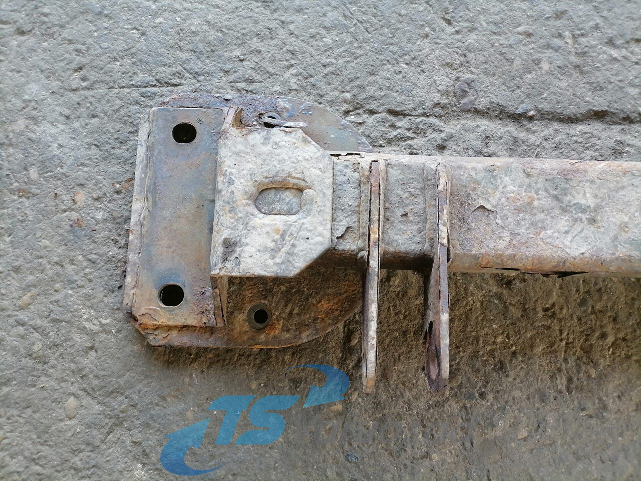 Volvo Air spring bracket 20571692 - Suspension pneumatique pour Camion: photos 4 Volvo Air spring bracket 20571692 - Suspension pneumatique pour Camion: photos 4