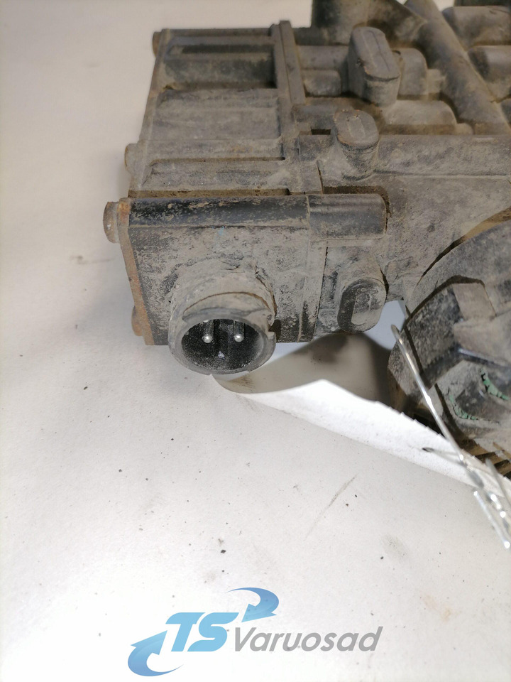 Volvo Air suspension control valve, ECAS 21083657 - Valve de frein pour Camion: photos 4 Volvo Air suspension control valve, ECAS 21083657 - Valve de frein pour Camion: photos 4
