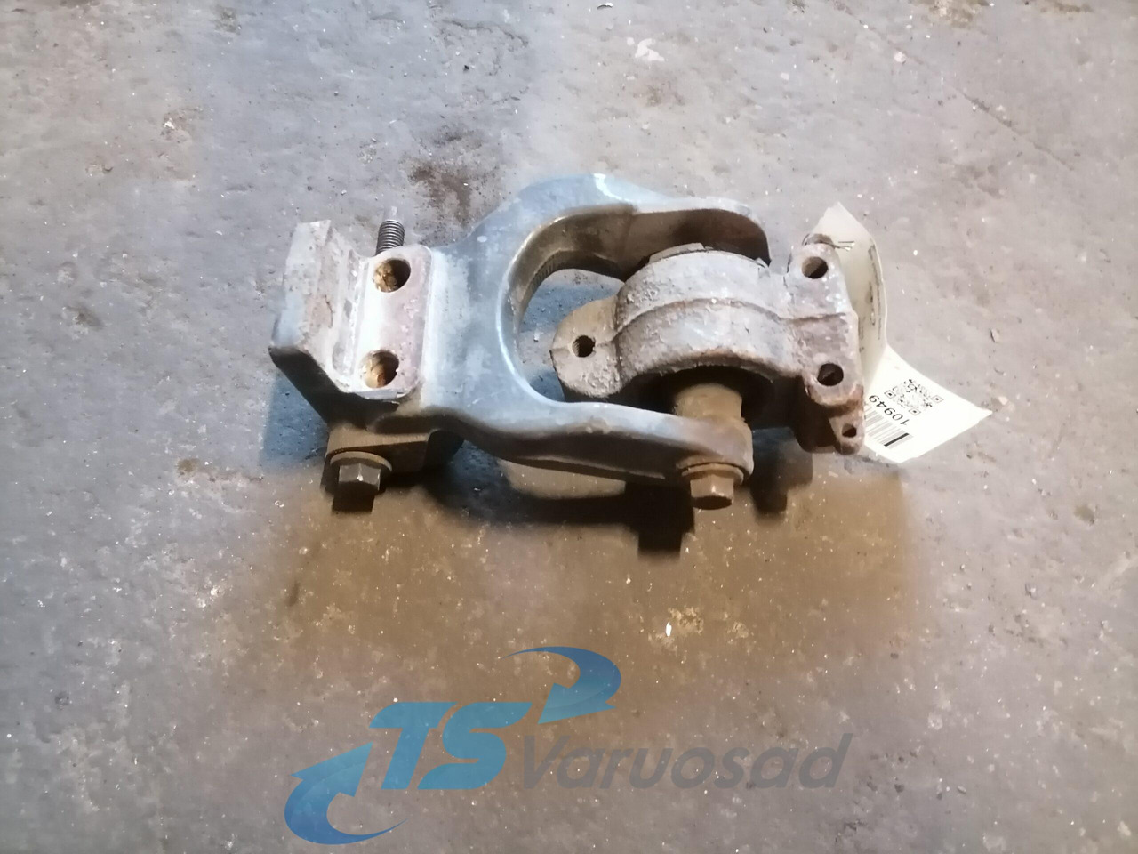 Volvo Akukasti kandur 21948521 - Accumulateur pour Camion: photos 1 Volvo Akukasti kandur 21948521 - Accumulateur pour Camion: photos 1