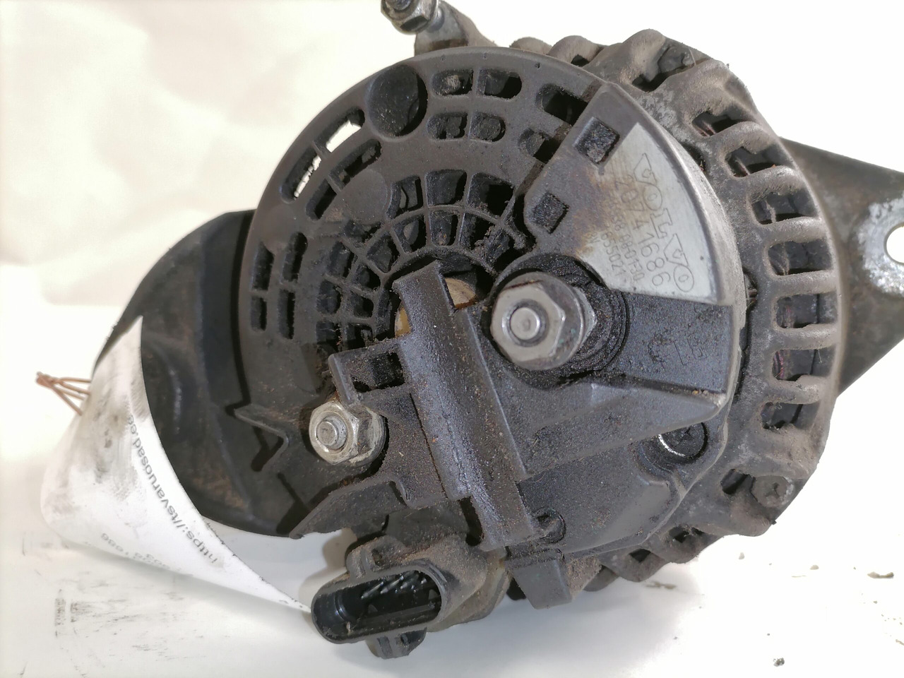 Volvo Alternator 20741686 - Alternateur pour Camion: photos 3 Volvo Alternator 20741686 - Alternateur pour Camion: photos 3