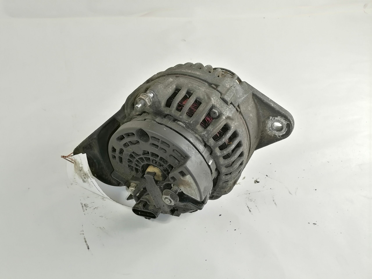 Volvo Alternator 20741686 - Alternateur pour Camion: photos 2 Volvo Alternator 20741686 - Alternateur pour Camion: photos 2