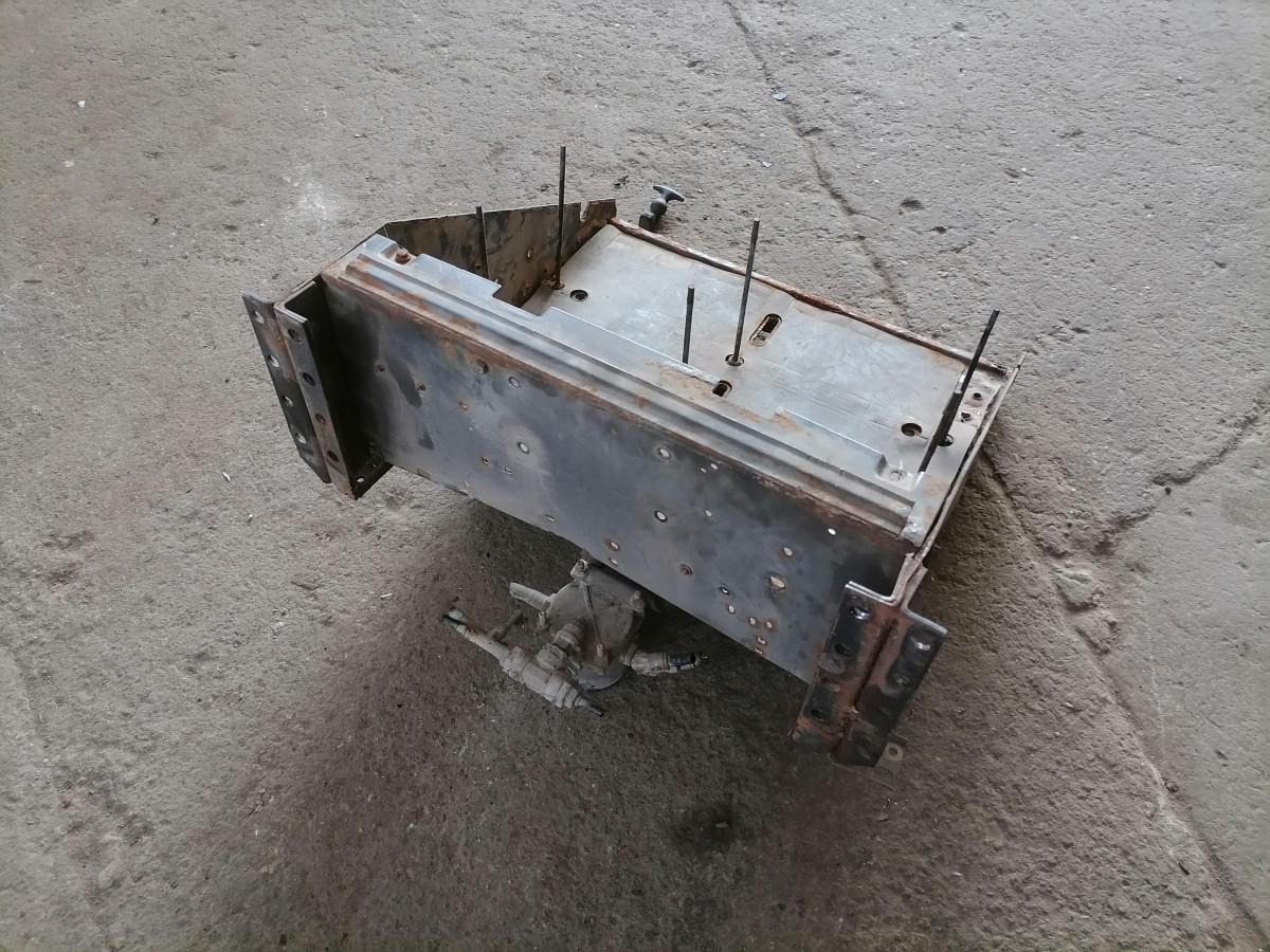 Volvo Battery box 20543103 - Accumulateur pour Camion: photos 3 Volvo Battery box 20543103 - Accumulateur pour Camion: photos 3