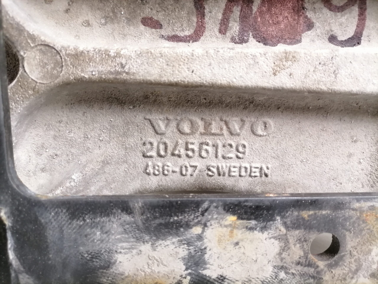 Volvo Cab carrier 20456129 - Suspension de cabine pour Camion: photos 3 Volvo Cab carrier 20456129 - Suspension de cabine pour Camion: photos 3