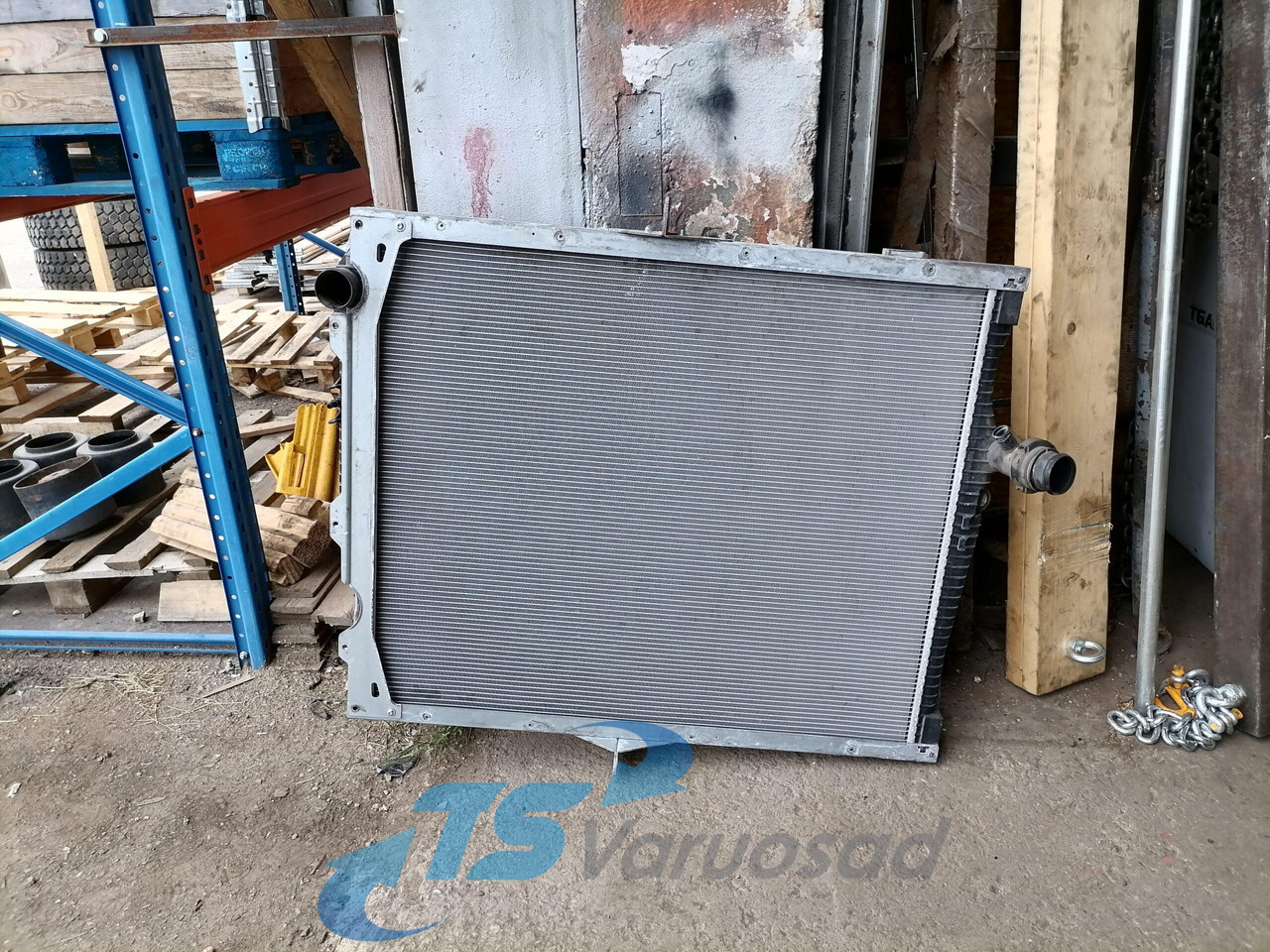 Volvo Cooling radiator 65479 - Radiateur pour Camion: photos 2 Volvo Cooling radiator 65479 - Radiateur pour Camion: photos 2