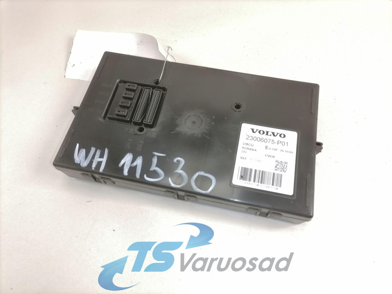Volvo Ecu VMCU 23006075 - Bloc de gestion pour Camion: photos 1 Volvo Ecu VMCU 23006075 - Bloc de gestion pour Camion: photos 1