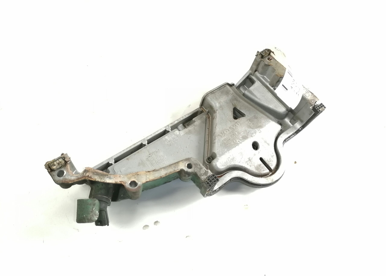 Volvo Engine front cover 20524643 - Moteur et pièces pour Camion: photos 3 Volvo Engine front cover 20524643 - Moteur et pièces pour Camion: photos 3