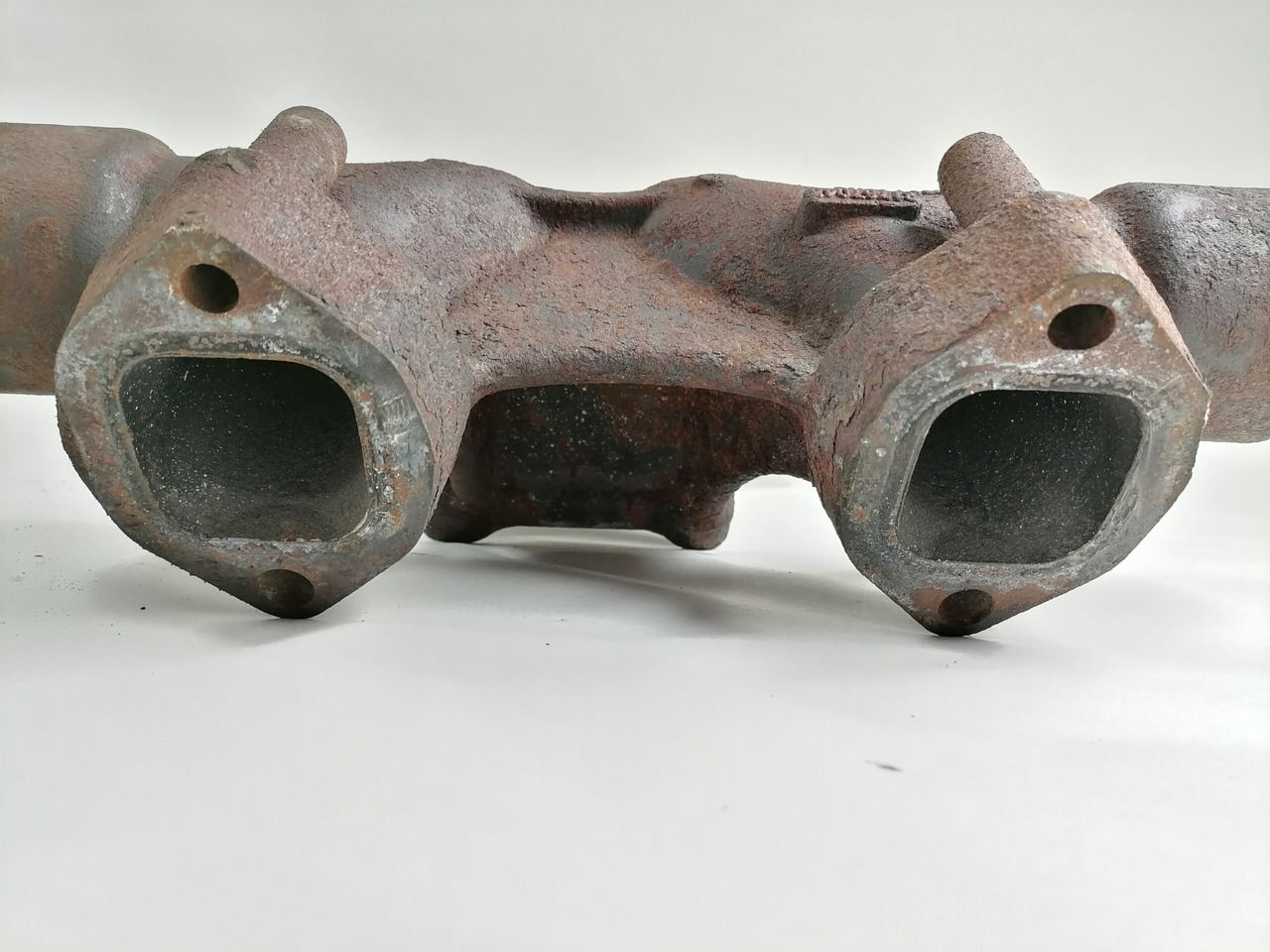 Volvo Exhaust mainfold 21767048 - Collecteur d'échappement pour Camion: photos 3 Volvo Exhaust mainfold 21767048 - Collecteur d'échappement pour Camion: photos 3