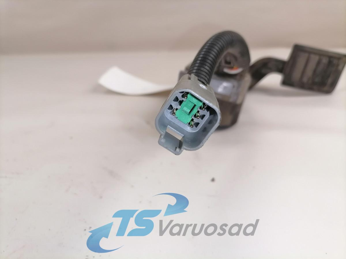 Volvo Gaasipedaal reostaadiga 21116880 - Système de carburant pour Camion: photos 1 Volvo Gaasipedaal reostaadiga 21116880 - Système de carburant pour Camion: photos 1