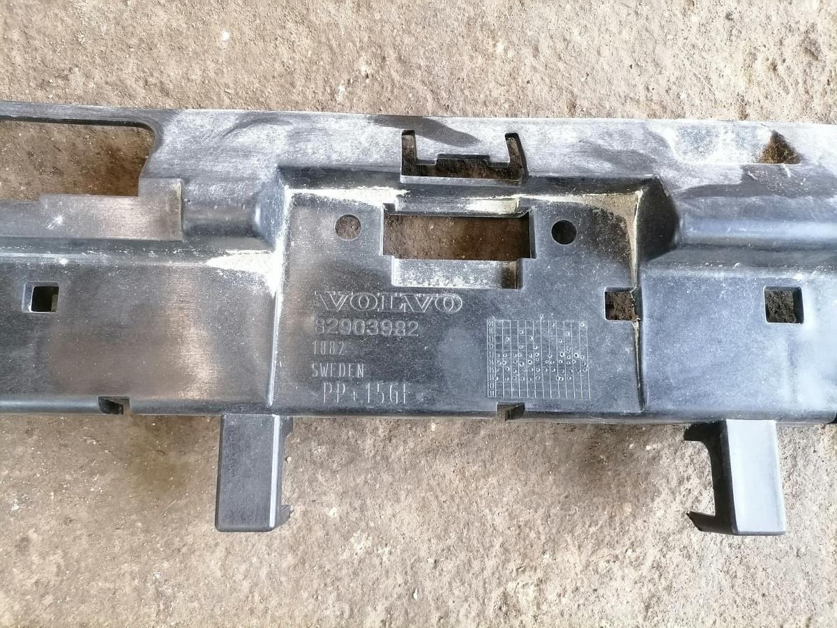 Volvo Kabiini reklaamvalgusti liist 82903982 - Lumière/ Éclairage pour Camion: photos 4 Volvo Kabiini reklaamvalgusti liist 82903982 - Lumière/ Éclairage pour Camion: photos 4