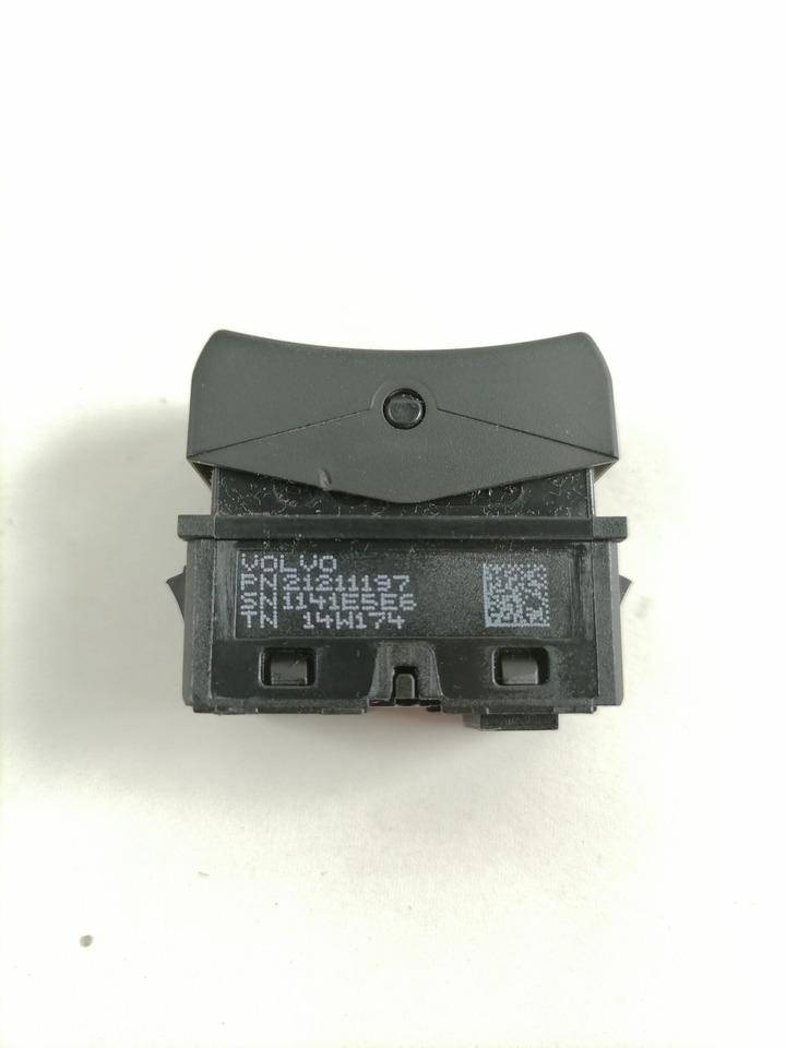 Volvo Lüliti 21211197 - Cabine pour Camion: photos 2 Volvo Lüliti 21211197 - Cabine pour Camion: photos 2