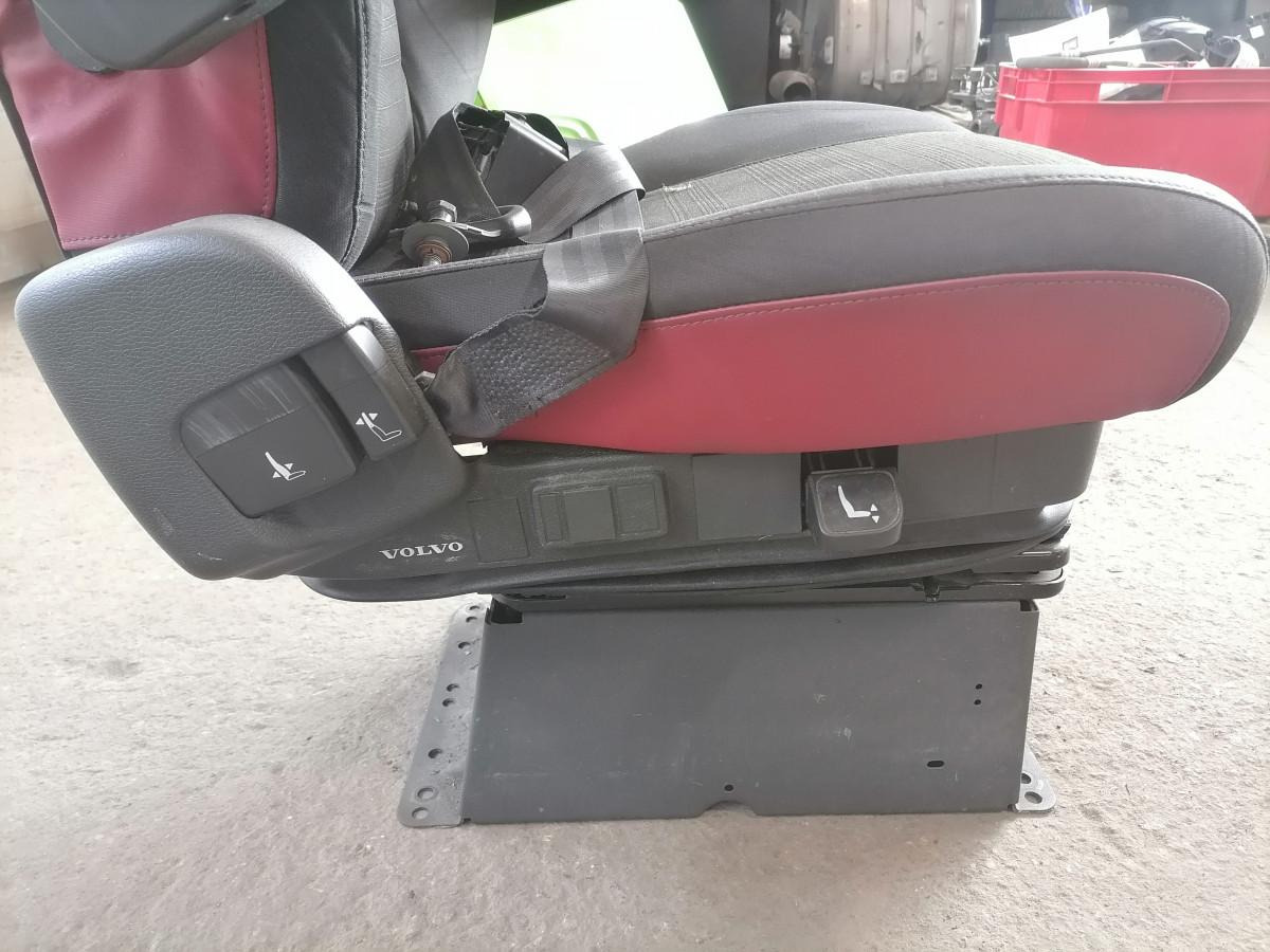 Volvo Passenger seat 21210197 - Siège pour Camion: photos 3 Volvo Passenger seat 21210197 - Siège pour Camion: photos 3
