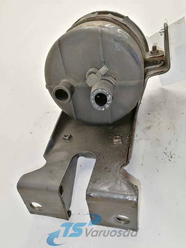 Volvo Steering oil tank+ bracket 1592945 - Tuyau de direction pour Camion: photos 2 Volvo Steering oil tank+ bracket 1592945 - Tuyau de direction pour Camion: photos 2