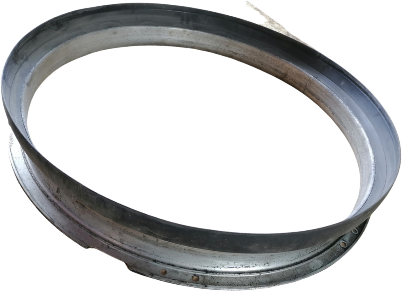 Volvo Ventilaatori metallrõngas 22134195 - Radiateur pour Camion: photos 1 Volvo Ventilaatori metallrõngas 22134195 - Radiateur pour Camion: photos 1