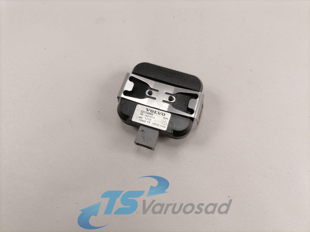 Volvo Vihmasensor 22174684 - Bloc de gestion pour Camion: photos 1 Volvo Vihmasensor 22174684 - Bloc de gestion pour Camion: photos 1