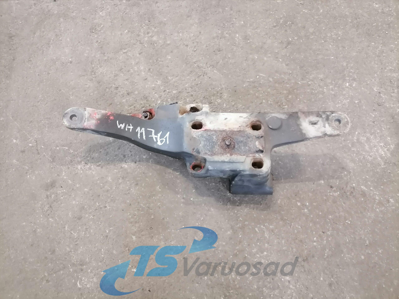 Volvo Volvo drive axle / axle mounting / airbag carrier 20428753 - Essieu et pièces pour Camion: photos 1 Volvo Volvo drive axle / axle mounting / airbag carrier 20428753 - Essieu et pièces pour Camion: photos 1