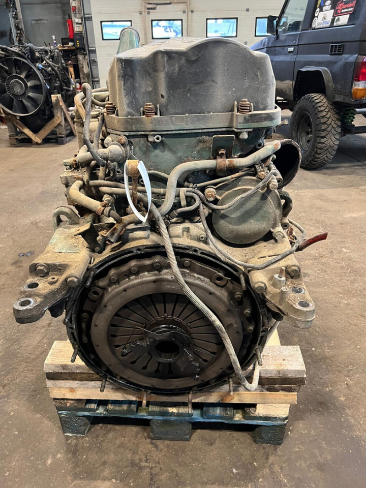 Moteur pour Camion Volvo Volvo mootor D9B300 20880353: photos 6 Moteur pour Camion Volvo Volvo mootor D9B300 20880353: photos 6