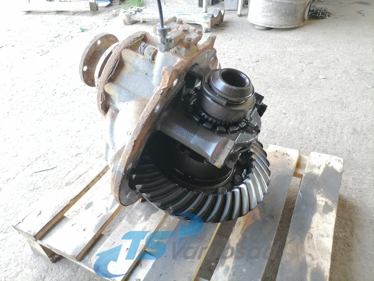 Volvo Volvo reduktor 3,90 20814049 - Moteur de translation pour Camion: photos 3 Volvo Volvo reduktor 3,90 20814049 - Moteur de translation pour Camion: photos 3