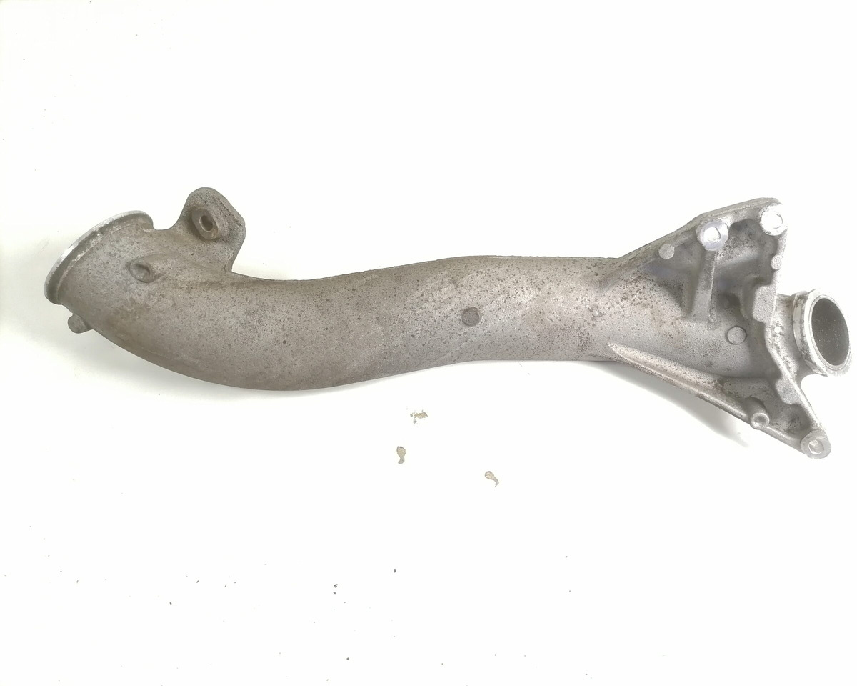 Volvo intercooler pipe 21806309 - Intercooler pour Camion: photos 2 Volvo intercooler pipe 21806309 - Intercooler pour Camion: photos 2