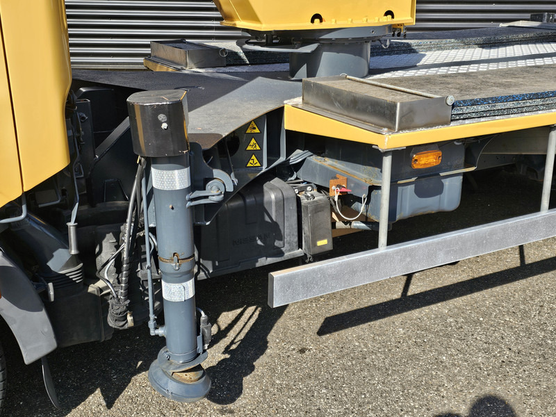 Camion Nissan CABSTAR / 19 mtr PLATFORM WORKER: photos 14