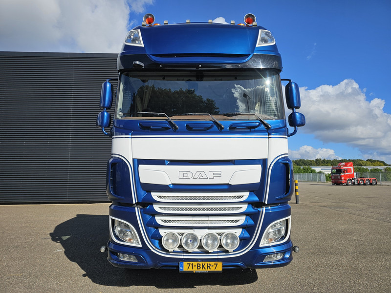 DAF XF 530 SSC 6x2 VDL HOOKLIFT 660 cm - Camion ampliroll: photos 5 DAF XF 530 SSC 6x2 VDL HOOKLIFT 660 cm - Camion ampliroll: photos 5