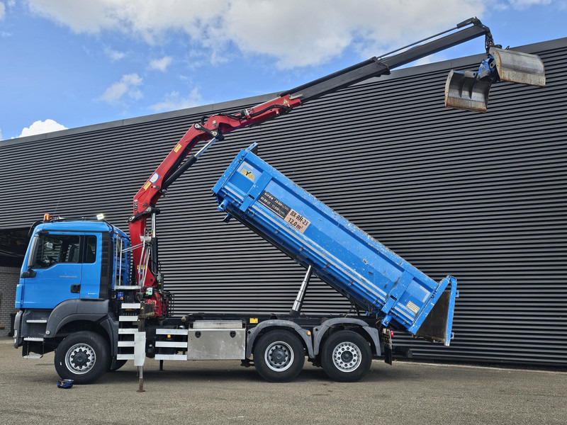 MAN TGS 28.400 6X4-4 BL / CRANE + 2 SIDE TIPPER - Camion benne, Camion grue: photos 2 MAN TGS 28.400 6X4-4 BL / CRANE + 2 SIDE TIPPER - Camion benne, Camion grue: photos 2