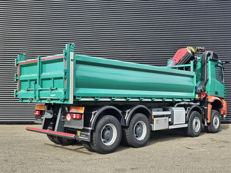 Mercedes-Benz AROCS 4145 / 8X6 / TIPPER + HMF CRANE - Camion grue: photos 3 Mercedes-Benz AROCS 4145 / 8X6 / TIPPER + HMF CRANE - Camion grue: photos 3