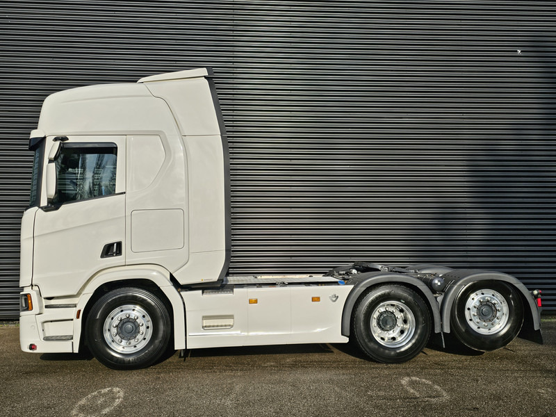 Scania R580 V8 6X2 / FULL AIR / RETARDER - Tracteur routier: photos 2 Scania R580 V8 6X2 / FULL AIR / RETARDER - Tracteur routier: photos 2