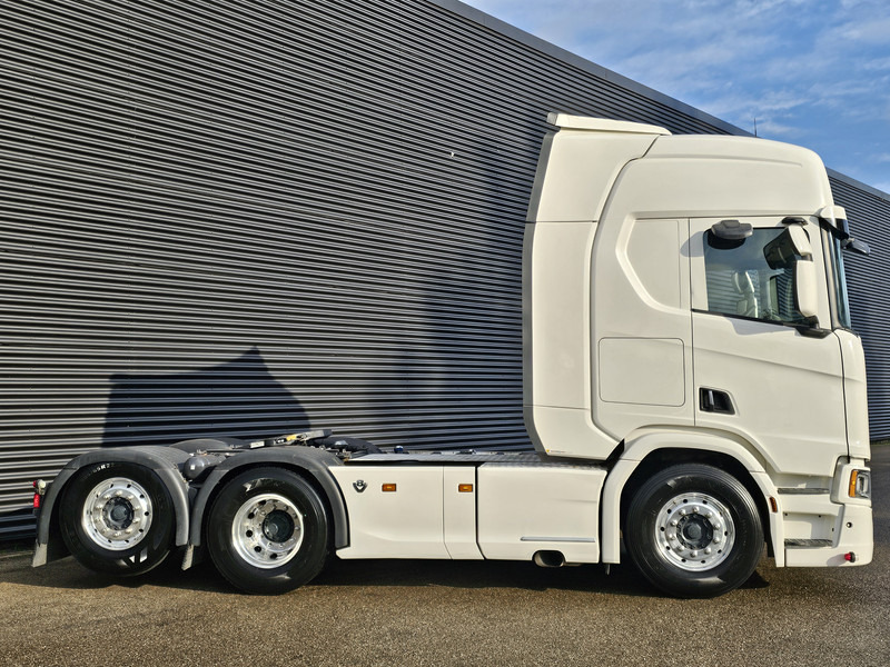 Scania R580 V8 6X2 / FULL AIR / RETARDER - Tracteur routier: photos 5 Scania R580 V8 6X2 / FULL AIR / RETARDER - Tracteur routier: photos 5