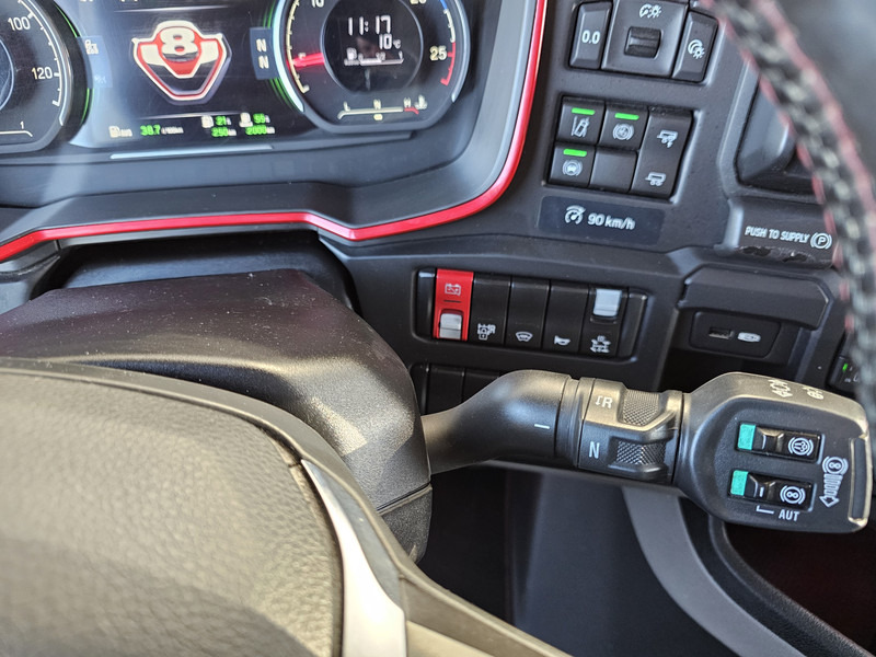 Tracteur routier Scania S730 V8 6x4 / HYDRAULIC / FULL AIR / RETARDER: photos 17 Tracteur routier Scania S730 V8 6x4 / HYDRAULIC / FULL AIR / RETARDER: photos 17