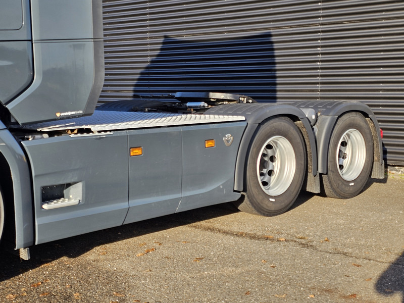 Tracteur routier Scania S730 V8 6x4 / HYDRAULIC / FULL AIR / RETARDER: photos 7 Tracteur routier Scania S730 V8 6x4 / HYDRAULIC / FULL AIR / RETARDER: photos 7