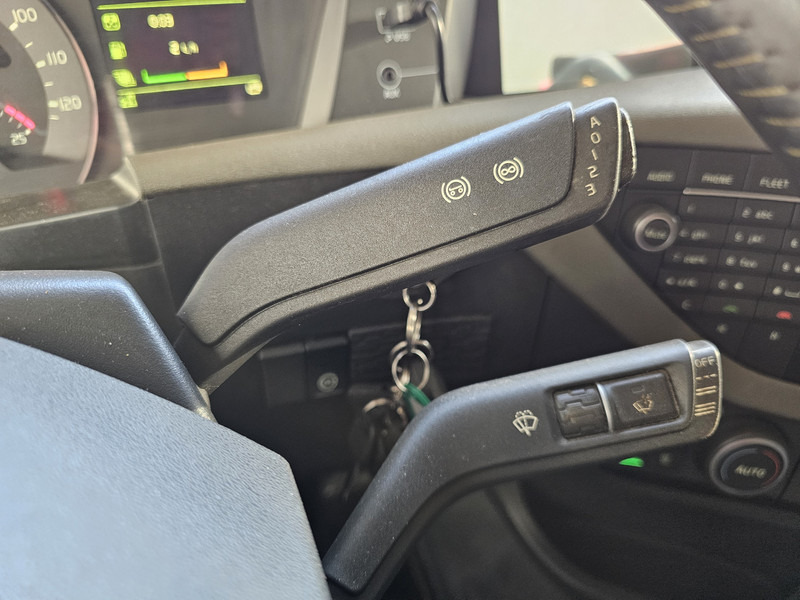 Camion grue Volvo FH 16.650 8x4 / HIAB 105 t/m CRANE / KRAN: photos 20